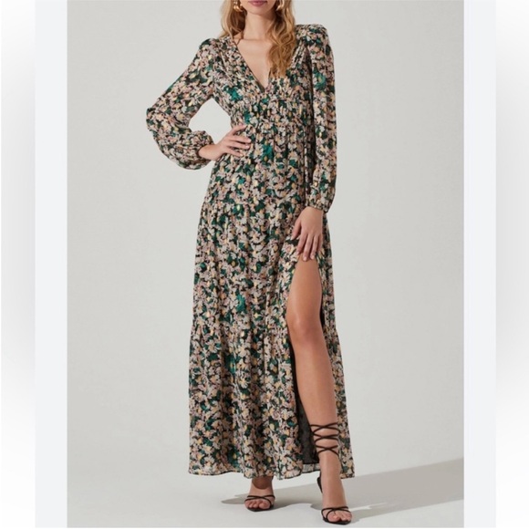 ASTR The Label Long Sleeve Floral Maxi Dress - Picture 3 of 7